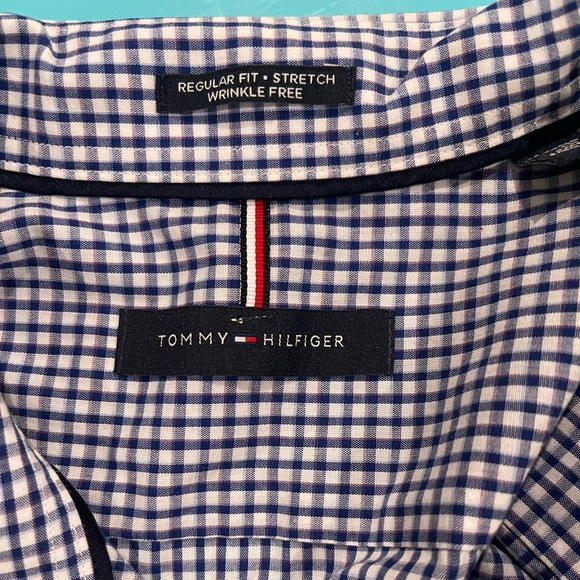 Men’s Tommy Hilfiger Polo Long Sleeve Dress Shirt - Picture 5 of 6